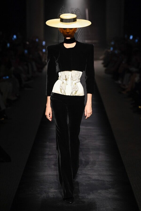 Платья Schiaparelli Couture коллекция высокой моды